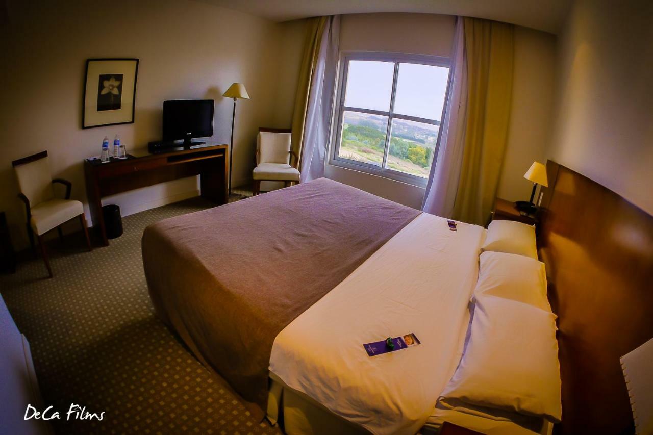Elegance Hotel Tandil Cameră foto